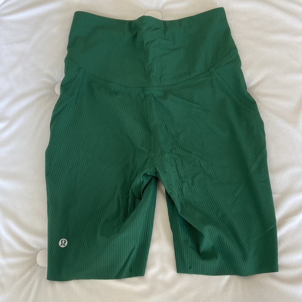 Lululemon biker shorts